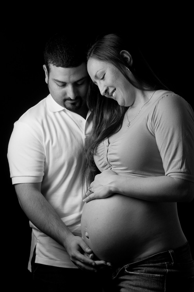 maternity photo in studio