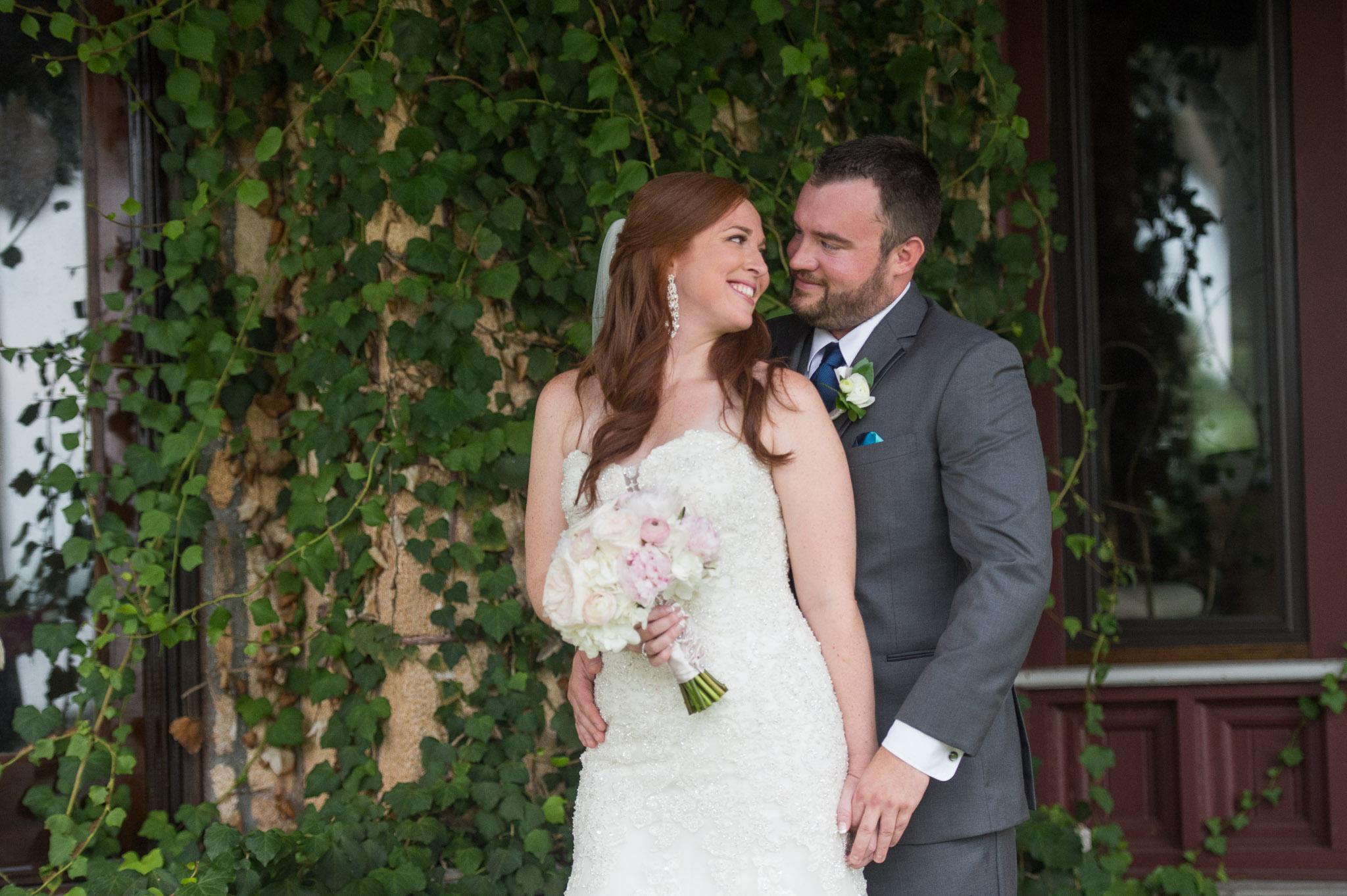 Outdoor wedding photography